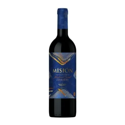 Botella de vino tinto Misión Gran Reserva Medium Sweet Carmenère de Misiones de Rengo D.O. Valle Central, con etiqueta azul y detalles dorados.