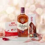 Pack Whisky Ballantines wild + Caja de bombones + Galletas Costa