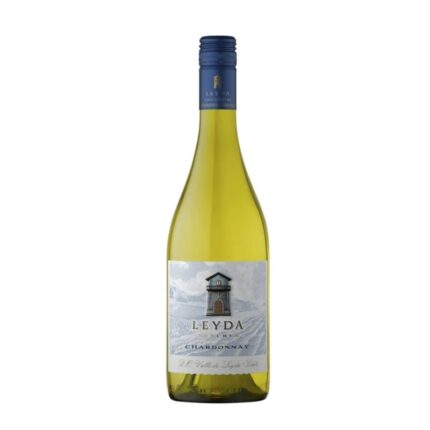 Botella de Vino Leyda Chardonay 750cc, vino blanco chileno del Valle de Leyda, con etiqueta de faro y montañas.