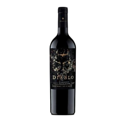 Botella de vino DIABLO Black Cabernet Sauvignon del Valle del Maule, con etiqueta negra y un rostro demoníaco estilizado en dorado.