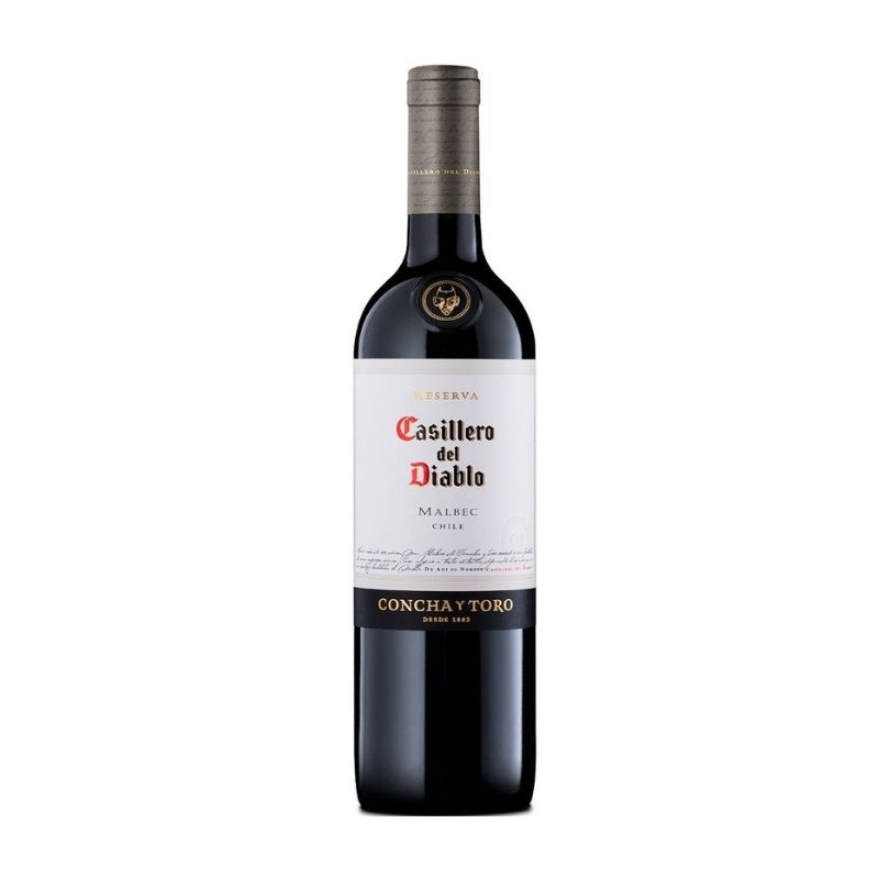 Botella de Vino Casillero Del Diablo Malbec Reserva 750cc de Concha y Toro con etiqueta blanca y detalles dorados.