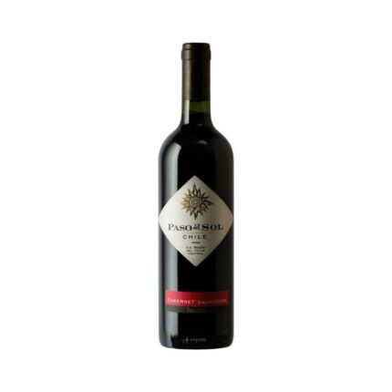 Botella de vino tinto Paso del Sol Cabernet Sauvignon de Chile, Valle Central, con etiqueta blanca y logo de sol dorado.