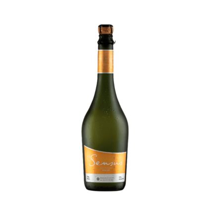 Botella de Espumante Sensus Demi Sec 750cc de Viña Francisco Aguirre, con etiqueta naranja y burbujas refrescantes.