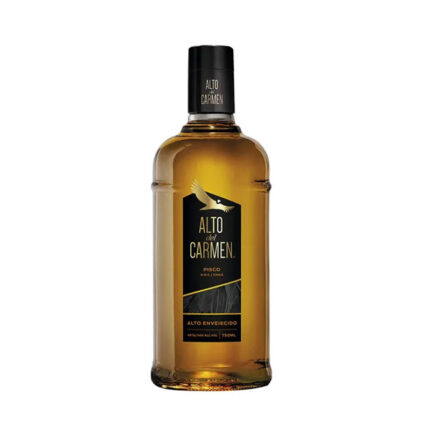 Botella de Pisco Alto Del Carmen Etiqueta Negra 40° de 750cc, envejecido en roble, con etiqueta negra y logo dorado.