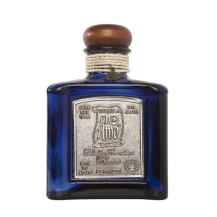 Botella de Tequila El Amo Blanco Premium de 750cc, 100% agave, con botella azul y etiqueta metálica.