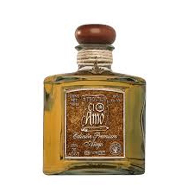 Botella de Tequila El Amo Reposado 750cc, 100% agave azul, con etiqueta tradicional y color dorado ámbar.