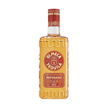 Botella de Tequila Olmeca Reposado 700cc, color ámbar dorado, etiqueta roja con rostro olmeca, 100% agave azul.