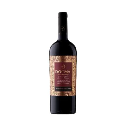 Vino Dogma Gran Reserva Tempranillo & Cabernet Sauvignon de Viña Aromo, botella elegante con etiqueta dorada y roja, fondo blanco.