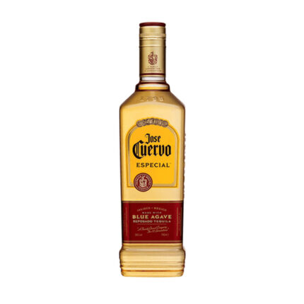 Botella de Tequila Jose Cuervo Dorado Especial Reposado de 750cc, color ámbar, etiqueta amarilla y roja.